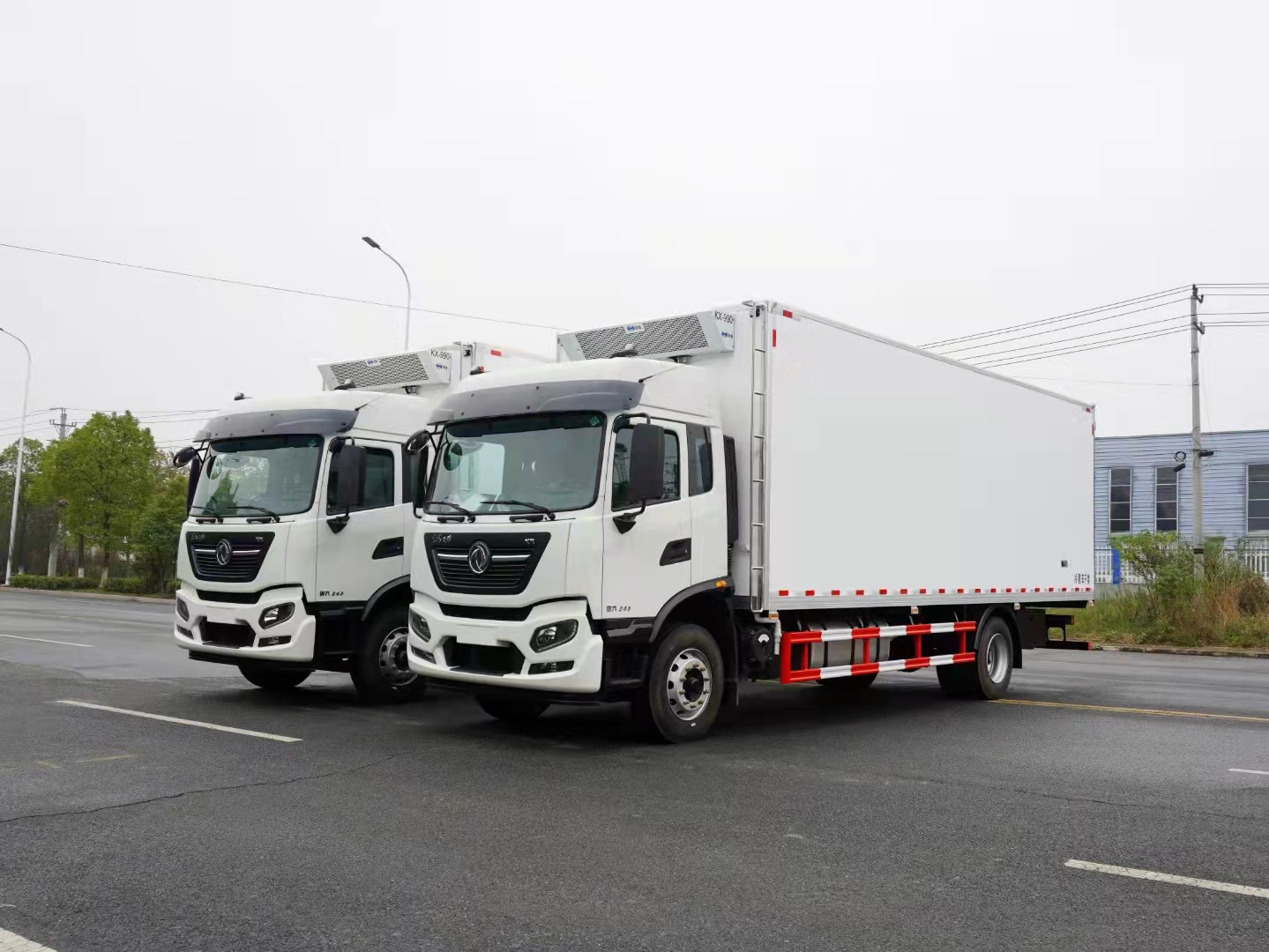 國六東風(fēng)天錦7.8米冷藏車